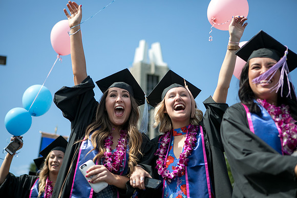 Student Life, Commencement, Lawrence Campus