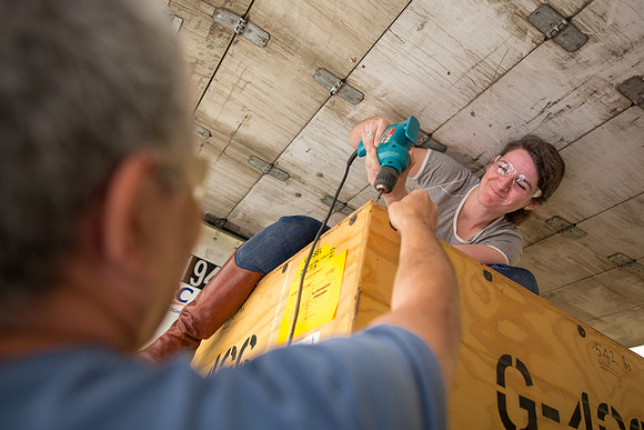 Antarctica Fossil Delivery: 2015