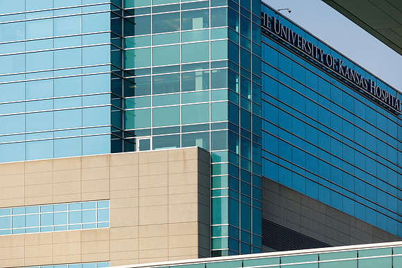 CAMPUS BUILDINGS, School of Nursing, Students